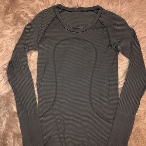 Lululemon Swiftly Tech Long Sleeve Crew